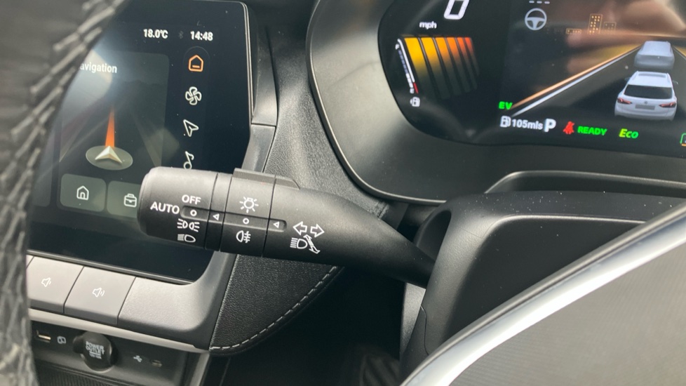 MG ZS 1.5 Hybrid+ Trophy 5dr Auto Hybrid Hatchback - Image 39
