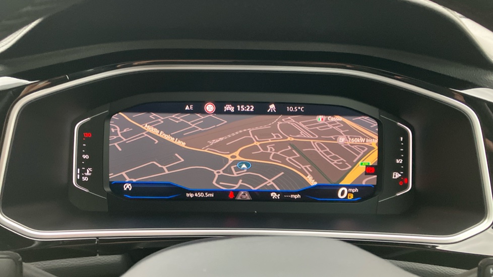 Volkswagen T-Roc 1.5 TSI R-Line 5dr Petrol Hatchback - Image 39