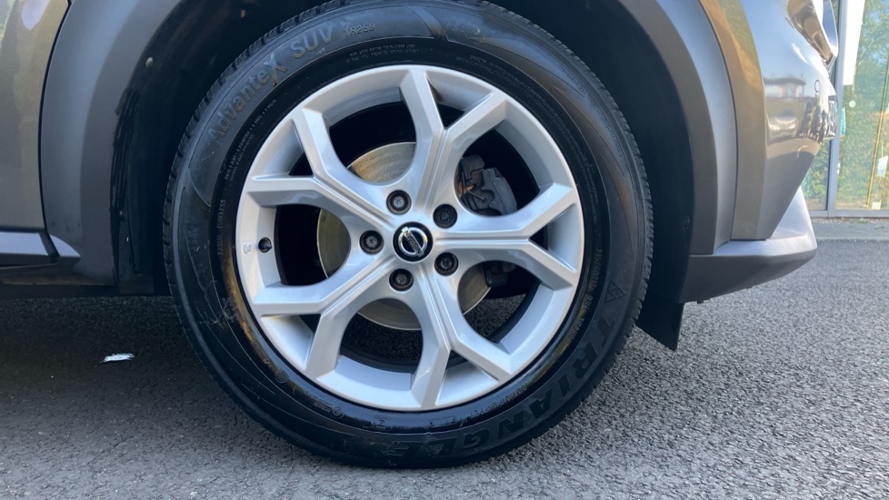 Nissan Juke 1.0 DiG-T 114 N-Connecta 5dr Petrol Hatchback - Image 7