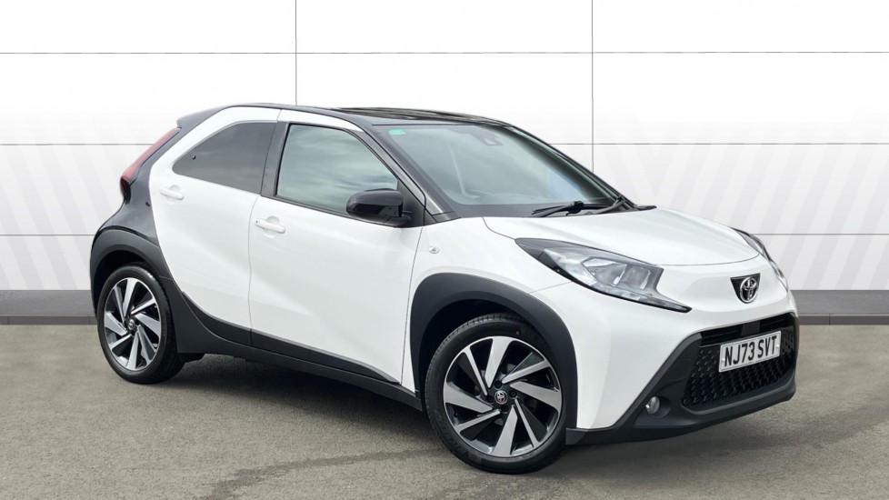 Toyota Aygo X 1.0 VVT-i Edge 5dr Petrol Hatchback - Image 1