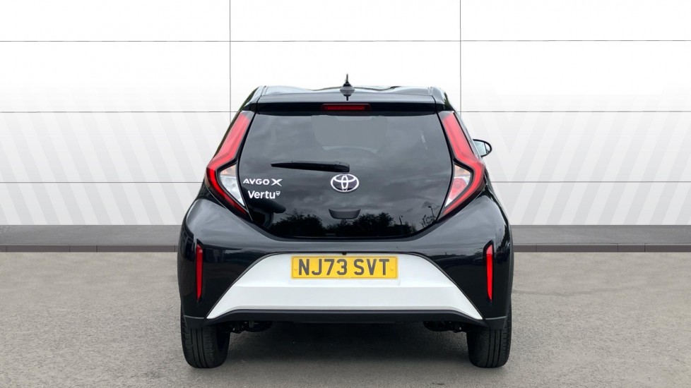 Toyota Aygo X 1.0 VVT-i Edge 5dr Petrol Hatchback - Image 6