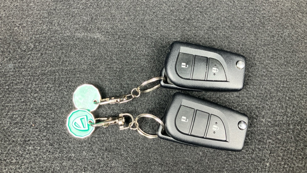 Toyota Aygo X 1.0 VVT-i Edge 5dr Petrol Hatchback - Image 20