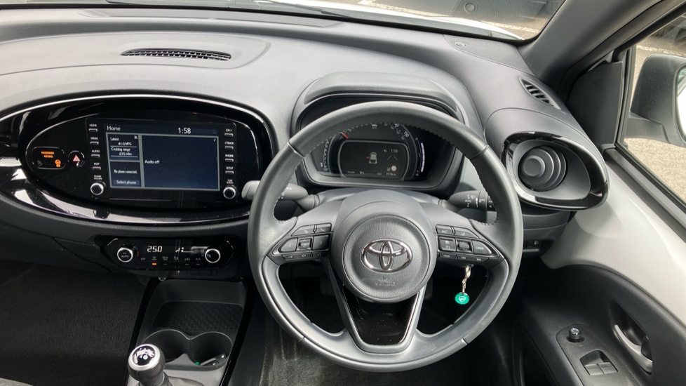Toyota Aygo X 1.0 VVT-i Edge 5dr Petrol Hatchback - Image 27