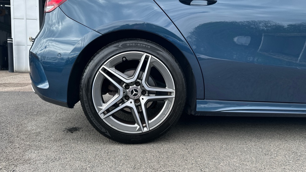Mercedes-Benz A-Class A180 AMG Line Executive 5dr Auto Petrol Hatchback - Image 7