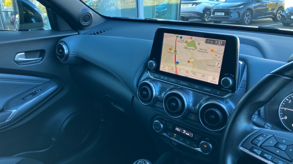 Nissan Juke 1.0 DiG-T 114 Tekna 5dr Petrol Hatchback - Image 14