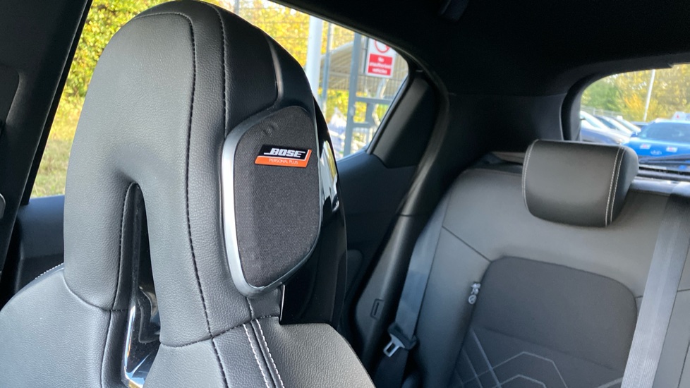 Nissan Juke 1.0 DiG-T 114 Tekna 5dr Petrol Hatchback - Image 27