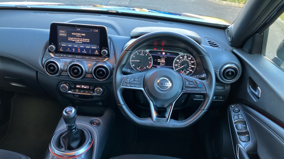 Nissan Juke 1.0 DiG-T 114 Tekna 5dr Petrol Hatchback - Image 29