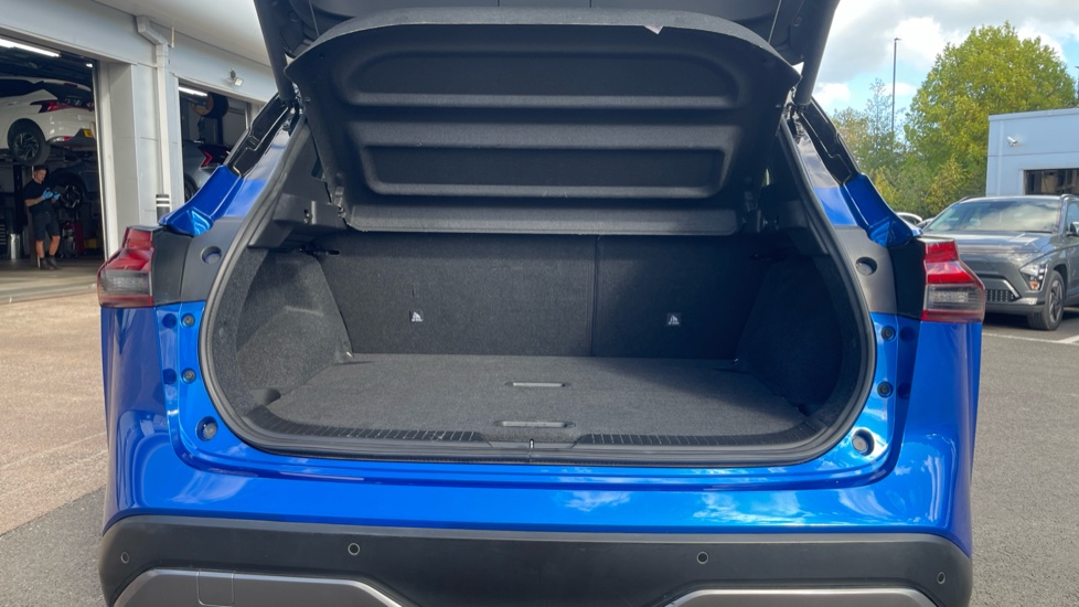 Nissan Qashqai 1.5 E-Power Tekna+ 5dr Auto Hybrid Hatchback - Image 4