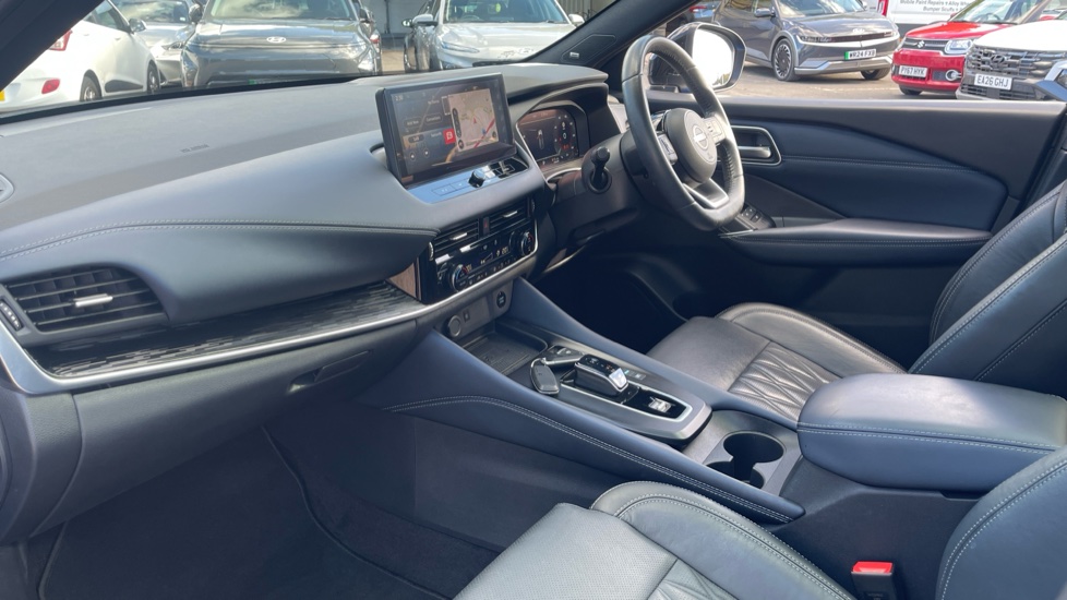 Nissan Qashqai 1.5 E-Power Tekna+ 5dr Auto Hybrid Hatchback - Image 9