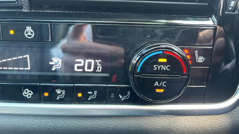 Nissan Qashqai 1.5 E-Power Tekna+ 5dr Auto Hybrid Hatchback - Image 23