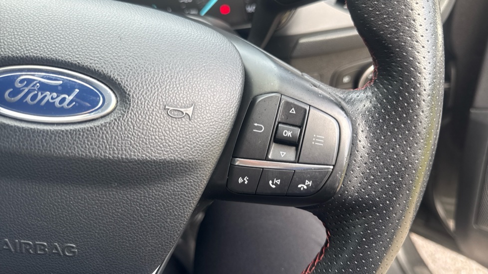 Ford Focus 1.0 EcoBoost 125 ST-Line X 5dr Petrol Hatchback - Image 42