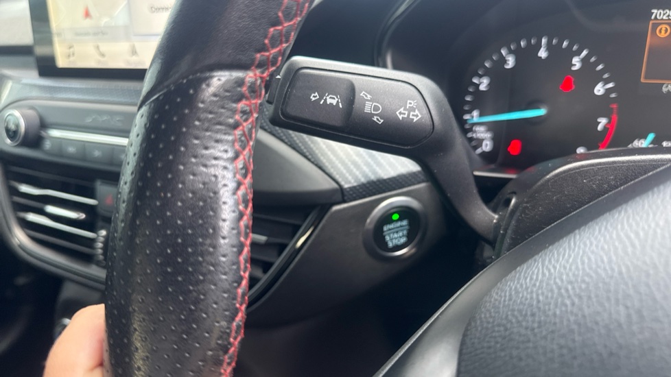 Ford Focus 1.0 EcoBoost 125 ST-Line X 5dr Petrol Hatchback - Image 43