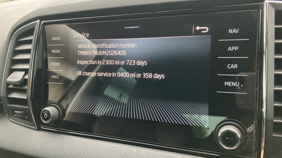 Skoda Karoq 1.5 TSI SE L 5dr DSG Petrol Estate - Image 44