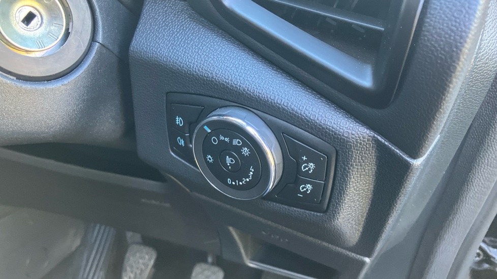 Ford EcoSport 1.0 EcoBoost 125 Titanium 5dr Petrol Hatchback - Image 29