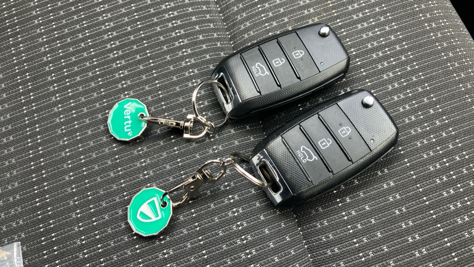 Kia Stonic 1.0T GDi 99 2 5dr Petrol Estate - Image 20