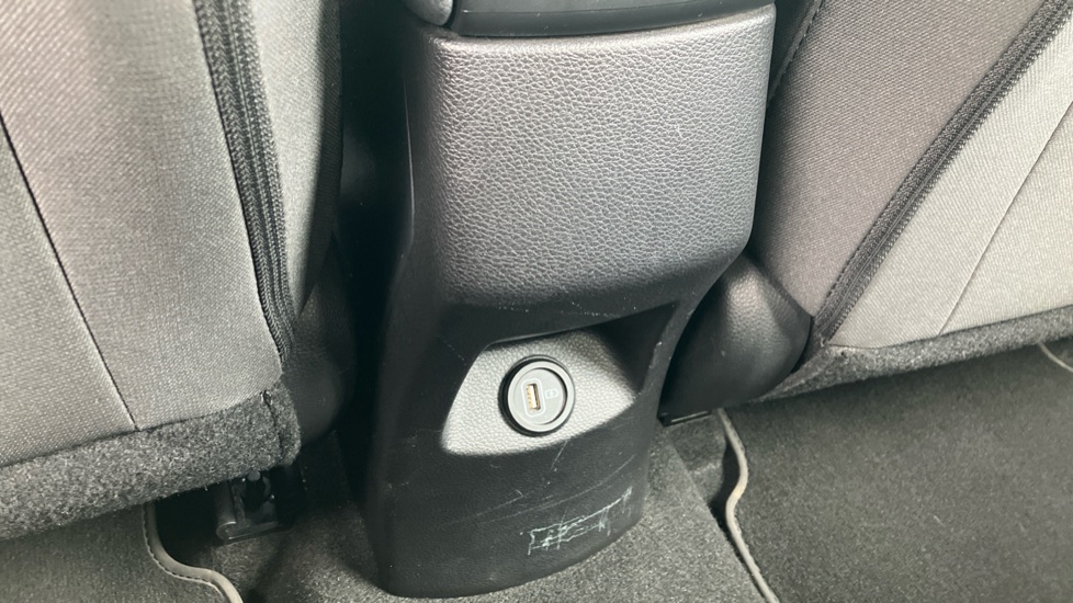 Kia Stonic 1.0T GDi 99 2 5dr Petrol Estate - Image 26