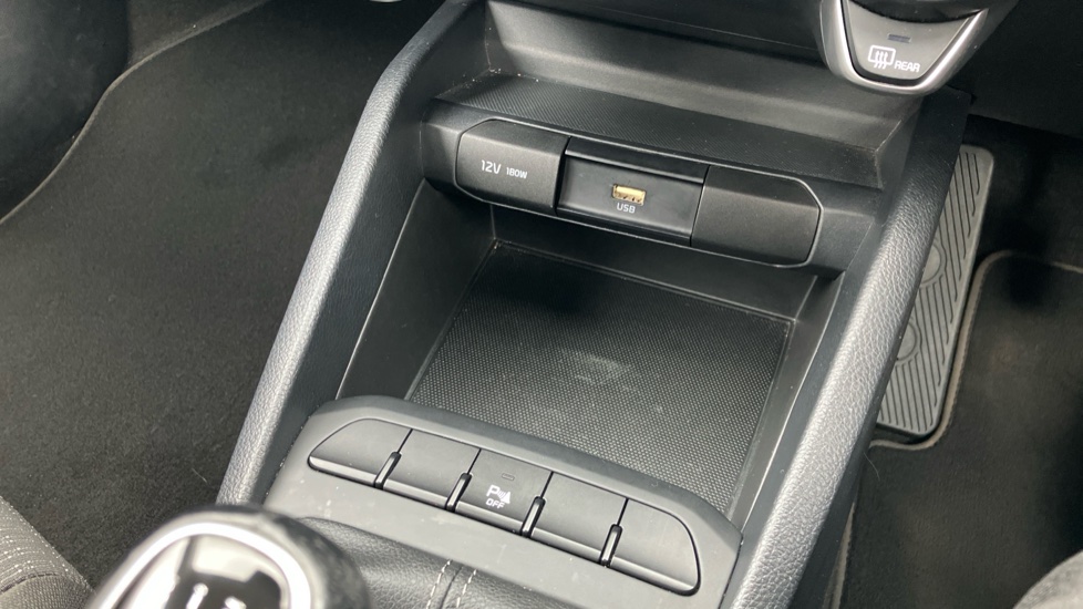 Kia Stonic 1.0T GDi 99 2 5dr Petrol Estate - Image 32