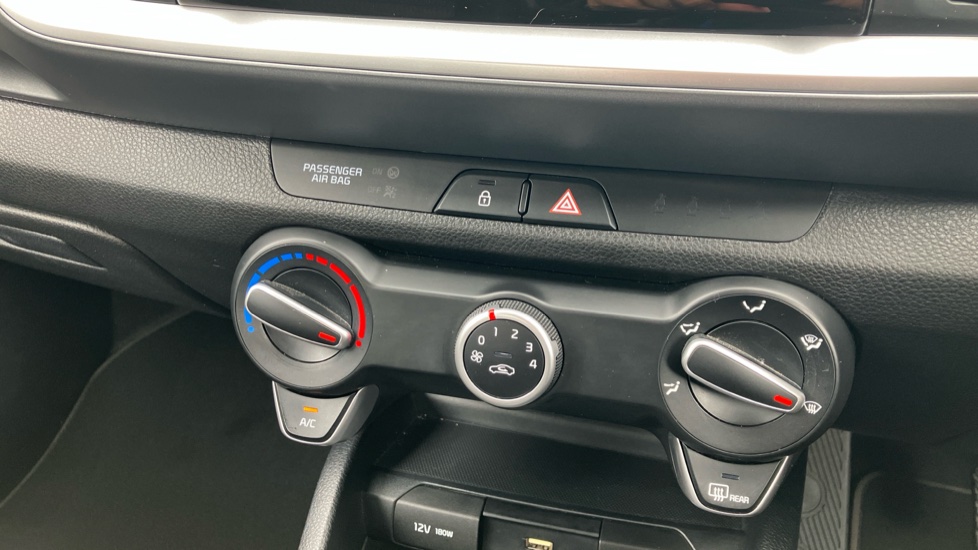 Kia Stonic 1.0T GDi 99 2 5dr Petrol Estate - Image 33