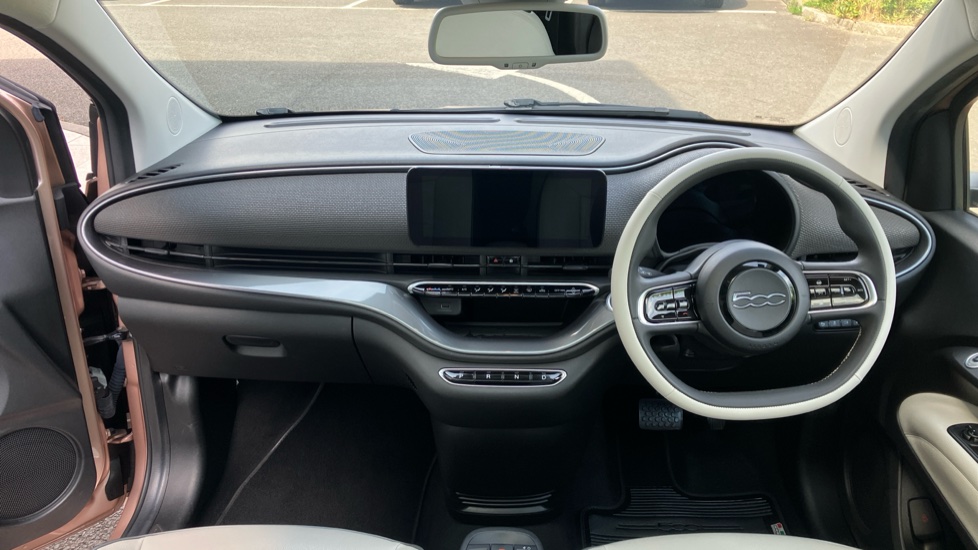 Fiat 500 87kW La Prima 42kWh 3dr Auto Electric Hatchback - Image 10