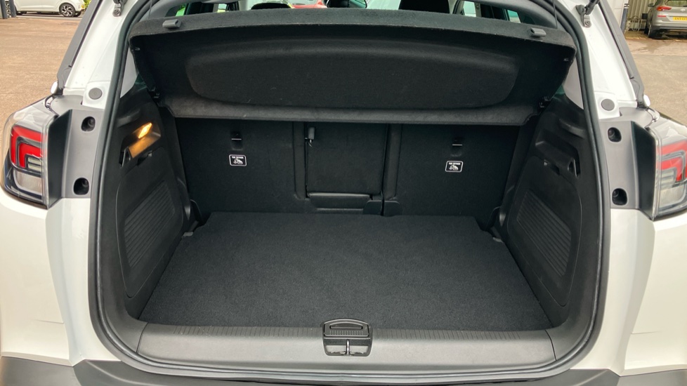 Vauxhall Crossland 1.2 Turbo Ultimate 5dr Petrol Hatchback - Image 4