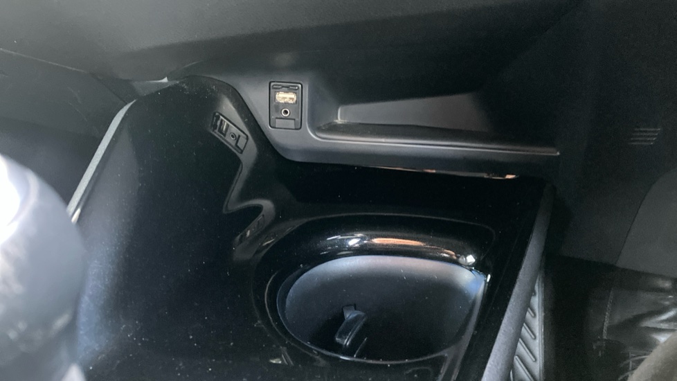 Toyota C-HR 1.2T Dynamic 5dr Petrol Hatchback - Image 36
