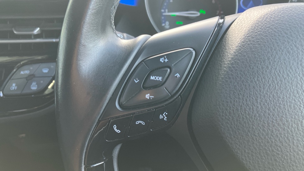 Toyota C-HR 1.2T Dynamic 5dr Petrol Hatchback - Image 37