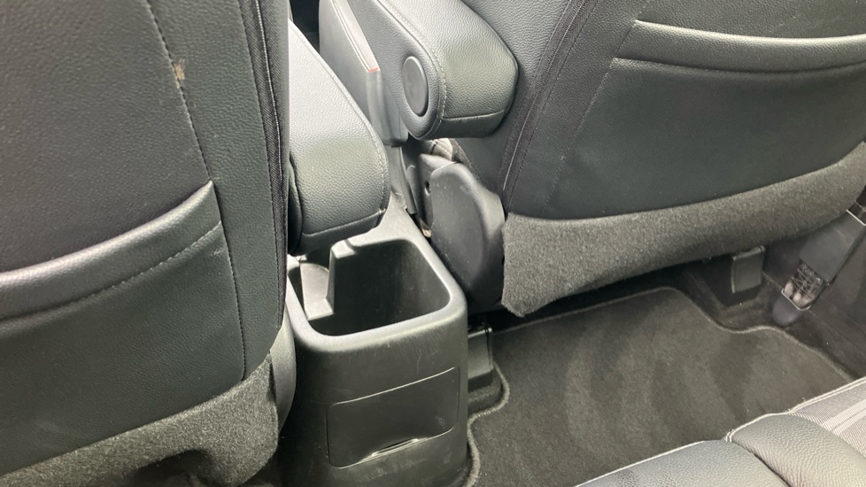 Kia Venga 1.6 4 5dr Auto [6] Petrol Hatchback - Image 29
