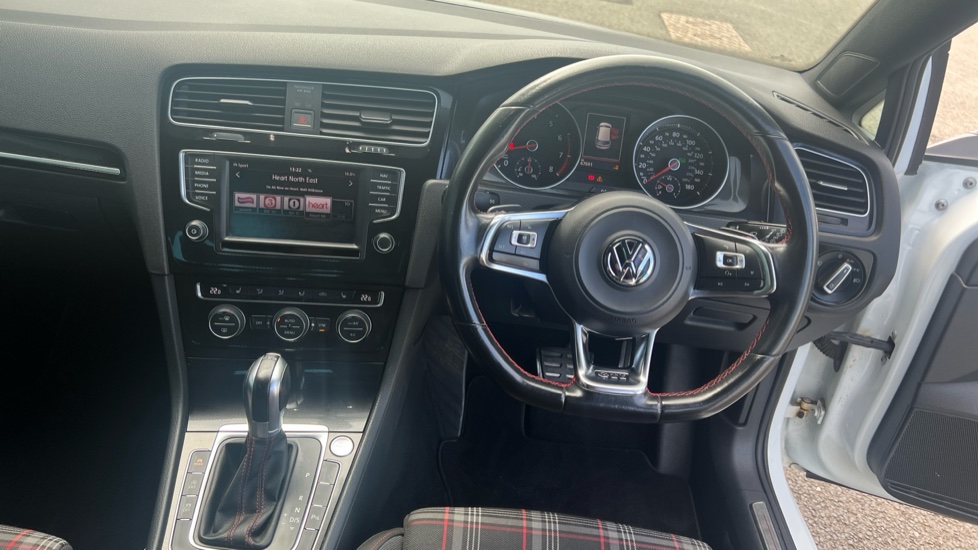 Volkswagen Golf 2.0 TSI GTI 5dr DSG [Nav] Petrol Hatchback - Image 10