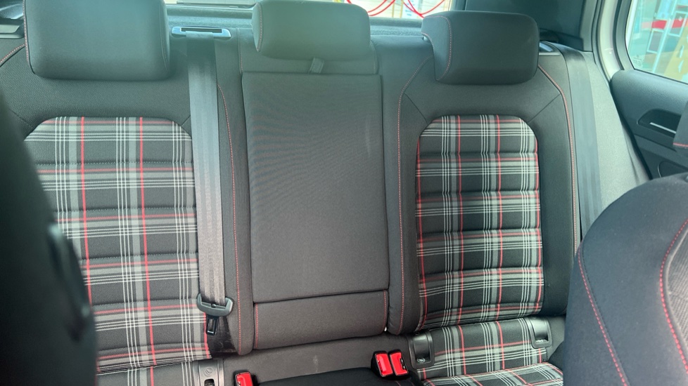 Volkswagen Golf 2.0 TSI GTI 5dr DSG [Nav] Petrol Hatchback - Image 15