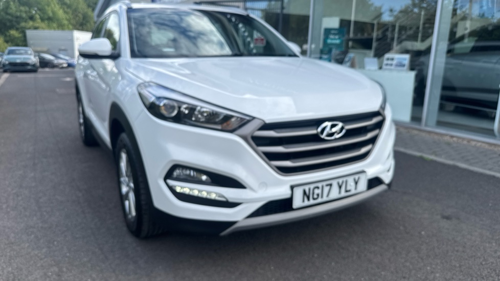 Hyundai TUCSON 1.6 GDi Blue Drive SE Nav 5dr 2WD Petrol Estate - Image 46