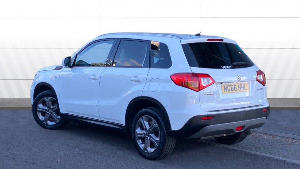 Suzuki Vitara 1.6 SZ-T 5dr Petrol Estate - Image 2