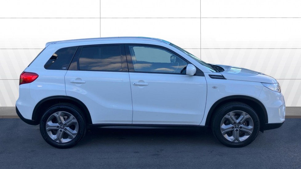 Suzuki Vitara 1.6 SZ-T 5dr Petrol Estate - Image 5