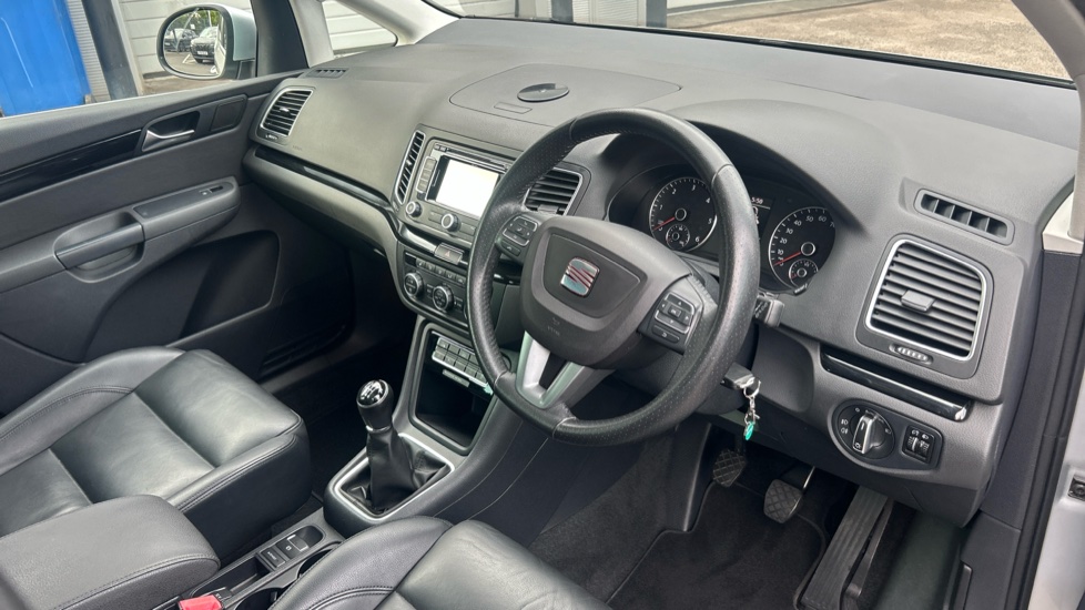 SEAT Alhambra 2.0 TDI CR Ecomotive SE Lux 5dr Diesel Estate - Image 11