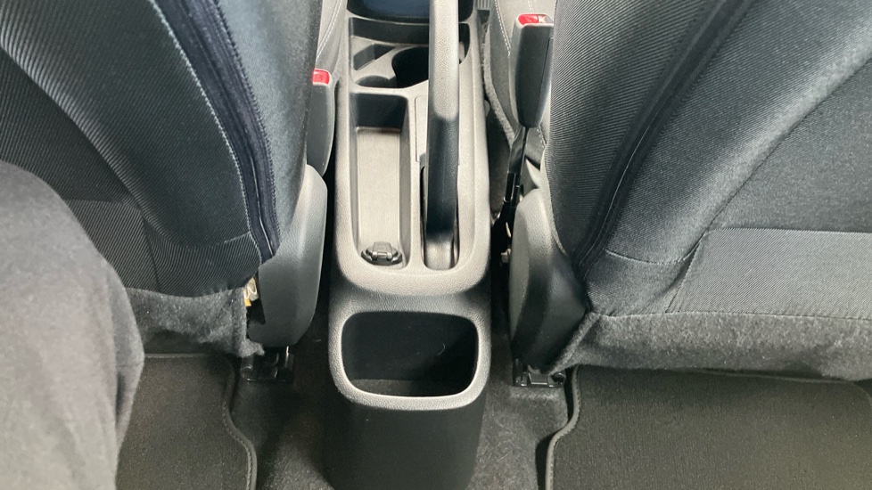 Hyundai i10 1.0 Blue Drive Premium 5dr Petrol Hatchback - Image 33