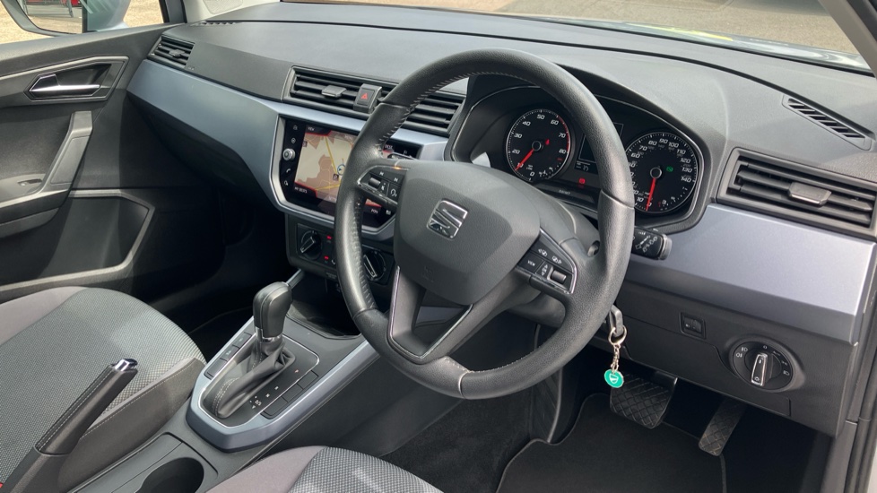 SEAT Arona 1.0 TSI 115 SE Technology [EZ] 5dr DSG Petrol Hatchback - Image 11