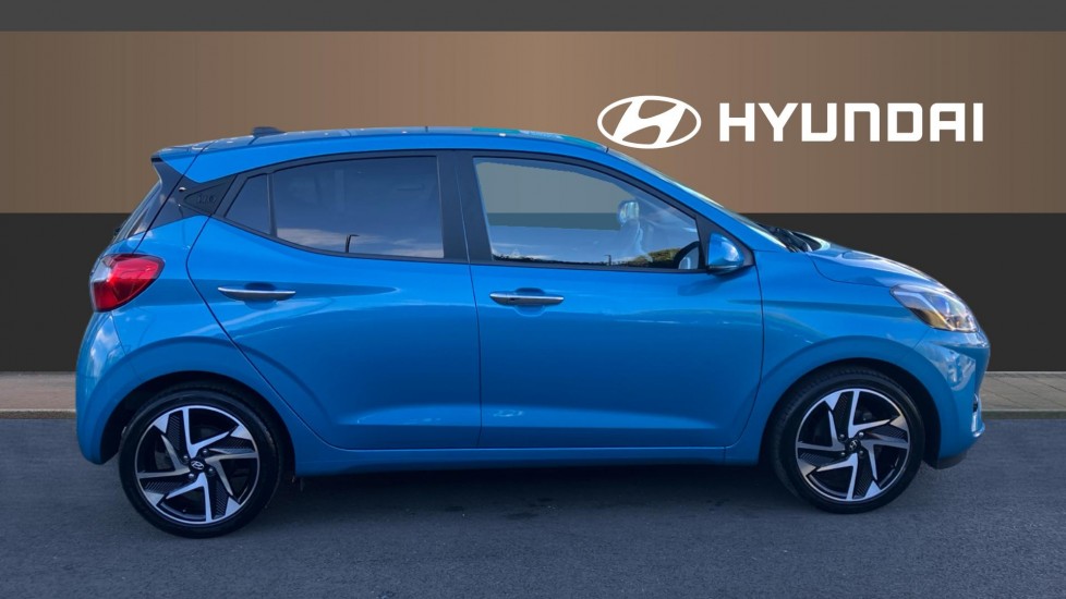 Hyundai i10 1.2 MPi Premium 5dr Auto Petrol Hatchback - Image 5