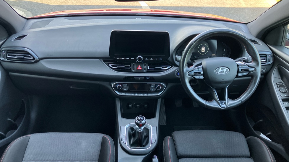 Hyundai i30 1.5T GDi N Line 5dr Petrol Hatchback - Image 10