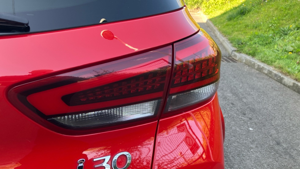 Hyundai i30 1.5T GDi N Line 5dr Petrol Hatchback - Image 21