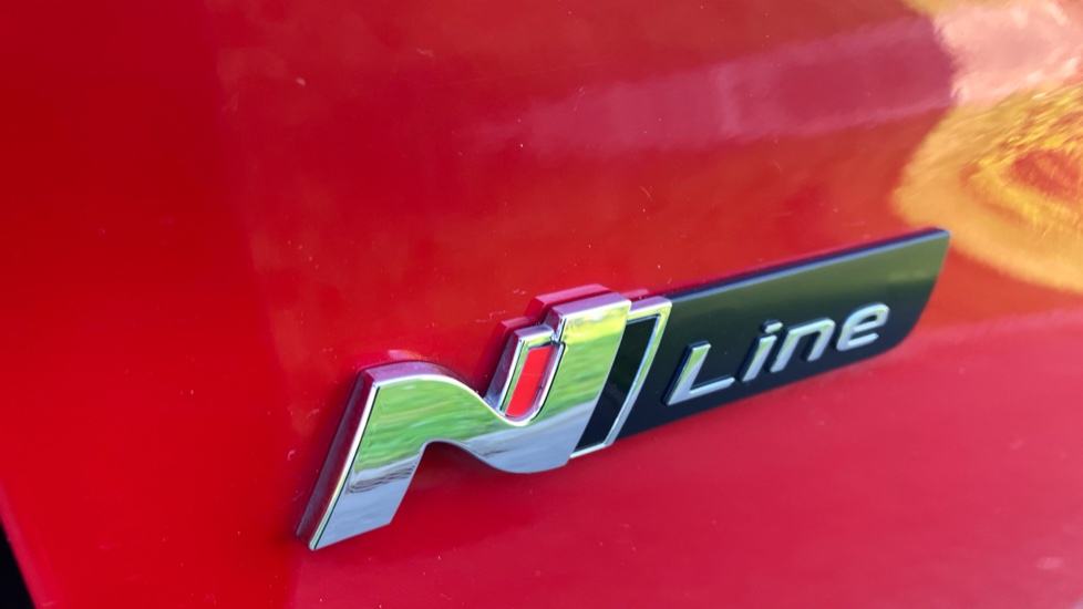 Hyundai i30 1.5T GDi N Line 5dr Petrol Hatchback - Image 23