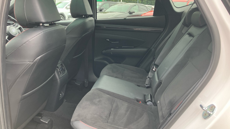 Hyundai TUCSON 1.6 TGDi N Line S 5dr 2WD Petrol Estate - Image 16