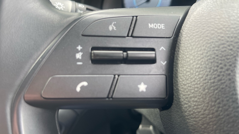 Hyundai i20 1.0T GDi Advance 5dr DCT Petrol Hatchback - Image 26
