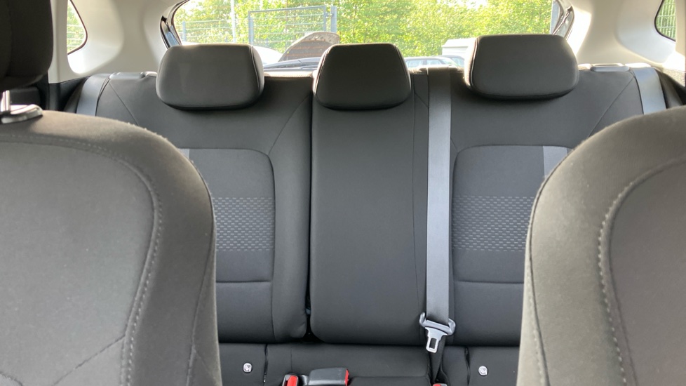 Hyundai i20 1.0T GDi Advance [Nav] 5dr Petrol Hatchback - Image 15