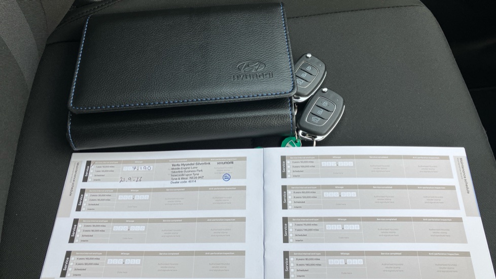 Hyundai i20 1.0T GDi Advance [Nav] 5dr Petrol Hatchback - Image 19