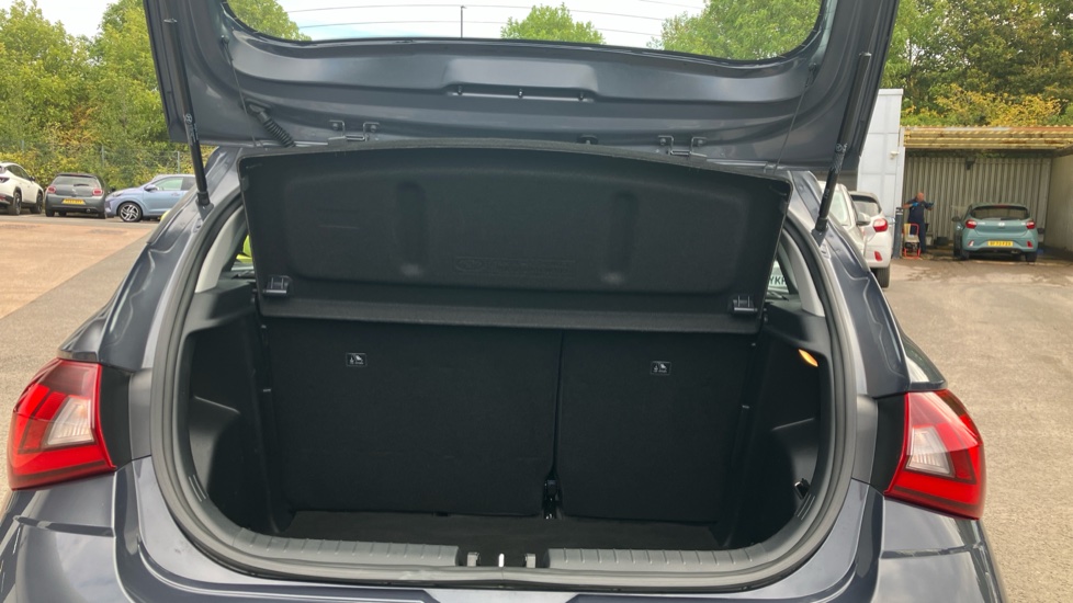 Hyundai i20 1.0T GDi Advance [Nav] 5dr DCT Petrol Hatchback - Image 4