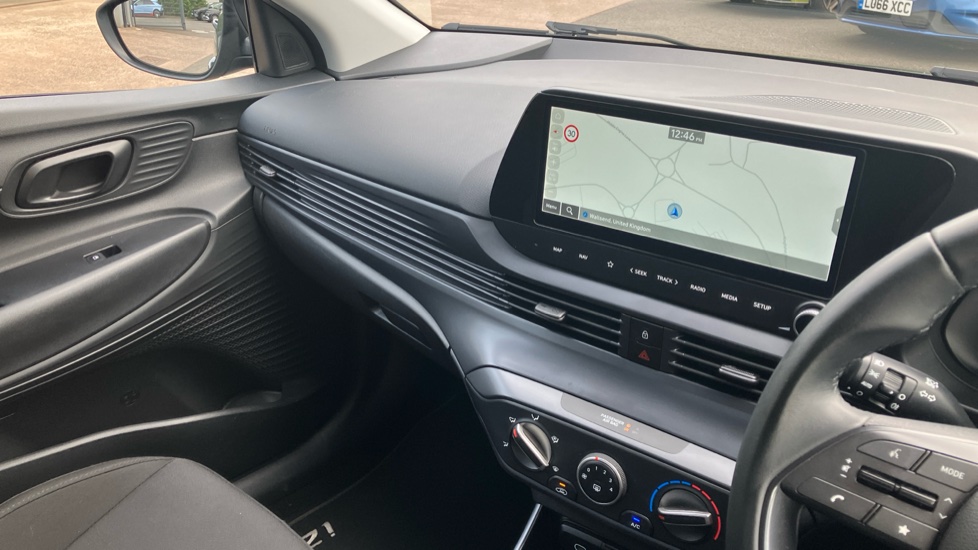 Hyundai i20 1.0T GDi Advance [Nav] 5dr DCT Petrol Hatchback - Image 14