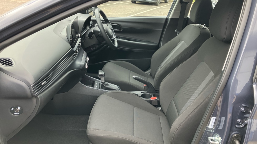 Hyundai i20 1.0T GDi Advance [Nav] 5dr DCT Petrol Hatchback - Image 24