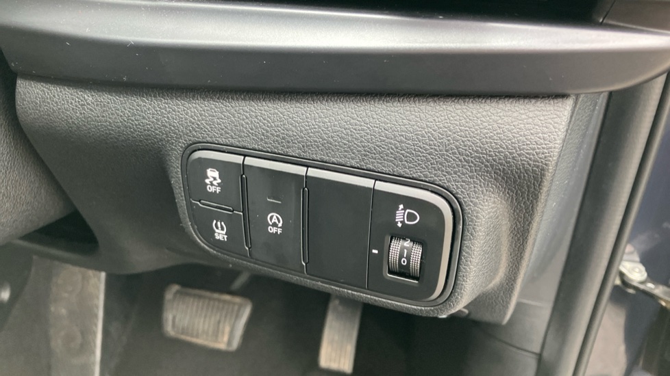 Hyundai i20 1.0T GDi Advance [Nav] 5dr DCT Petrol Hatchback - Image 31