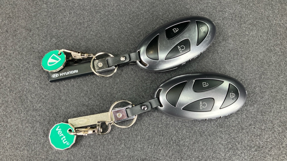 Hyundai SANTA FE 1.6 TGDi Plug-in Hybrid Ultimate 5dr 4WD Auto Estate - Image 20