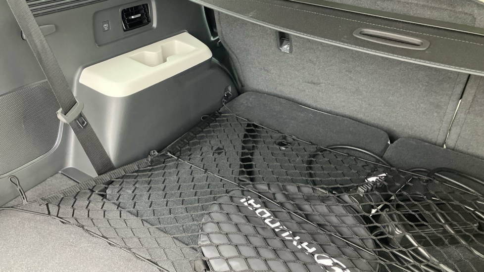 Hyundai SANTA FE 1.6 TGDi Plug-in Hybrid Ultimate 5dr 4WD Auto Estate - Image 22