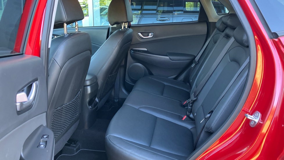 Hyundai KONA 1.0 TGDi 48V MHEV Ultimate 5dr Petrol Hatchback - Image 16